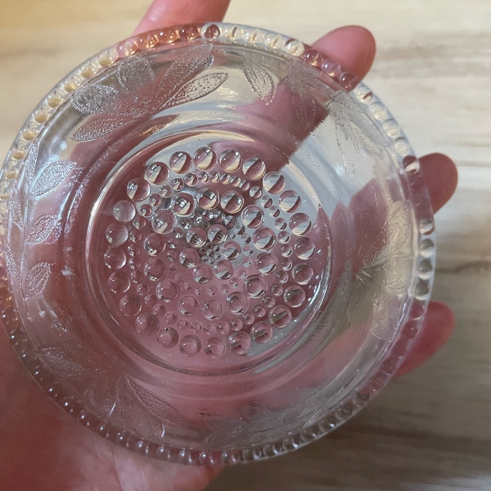 Small Glass Dish/Catchall - Picture 3 of 5